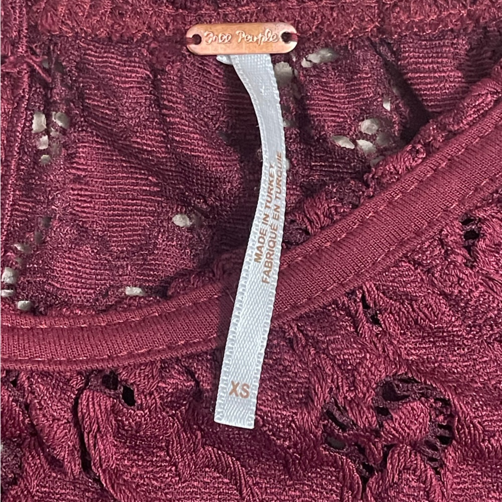Free People Olivia Wine Burgundy Lace Blouse XS - Picture 7 of 9